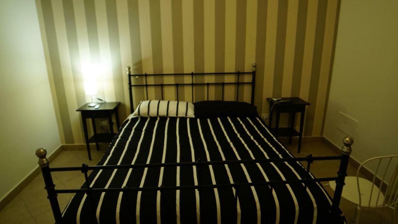 Casa Duomo Appartement Aversa Buitenkant foto